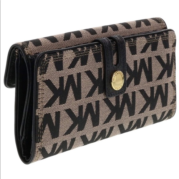 Michael Kors Handbags - Michael Kors Harness Carryall wallet